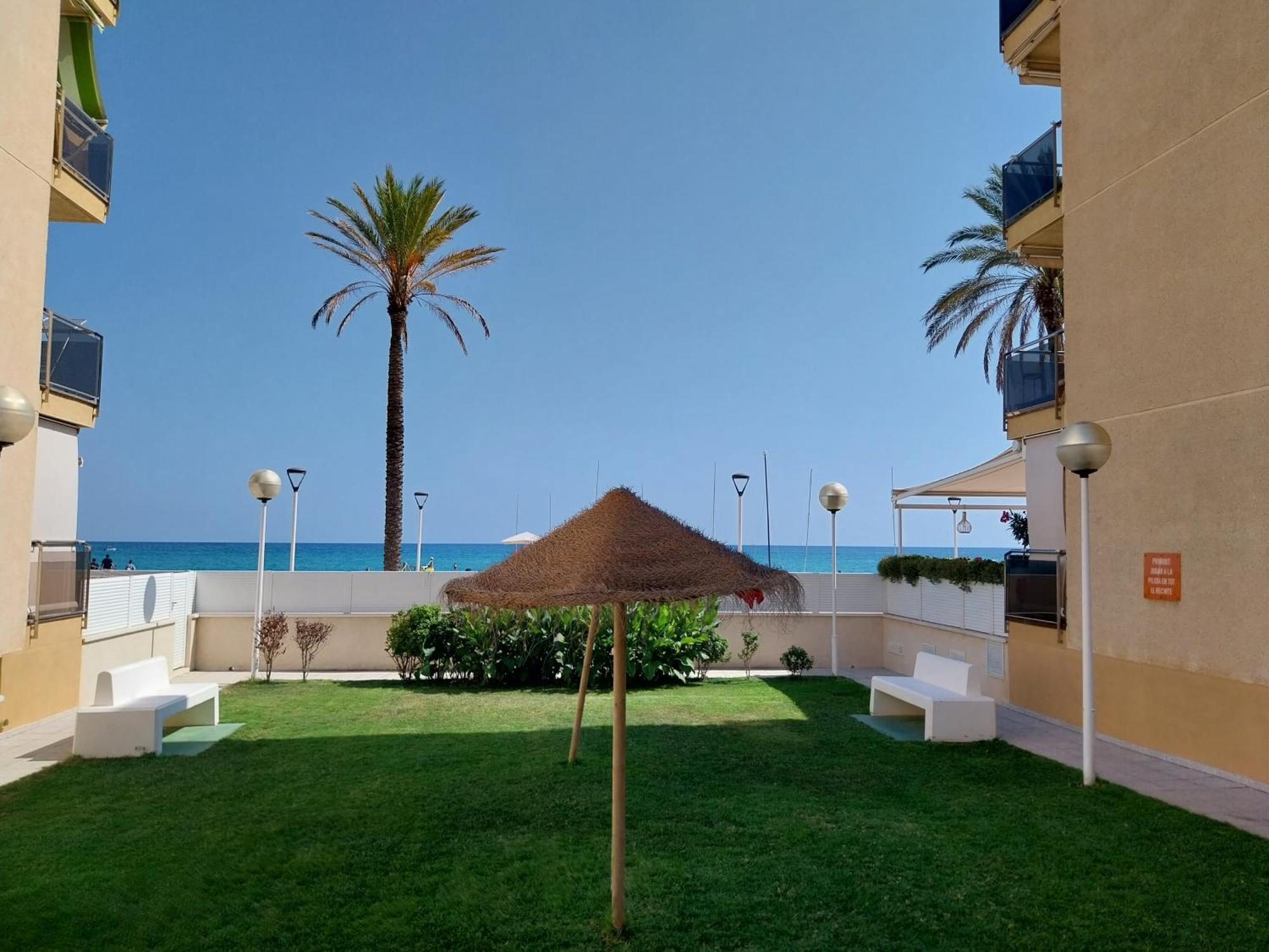 Calafell Beach Experience- Calafell Playa Экстерьер фото
